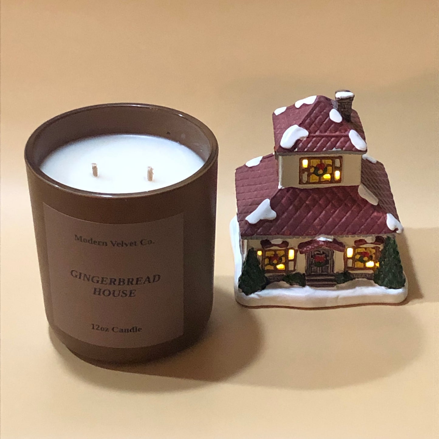 Vegan Candle - Gingerbread House